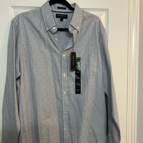 Banana Republic Other - Banana Republic Large untucked long sleeve shirt
